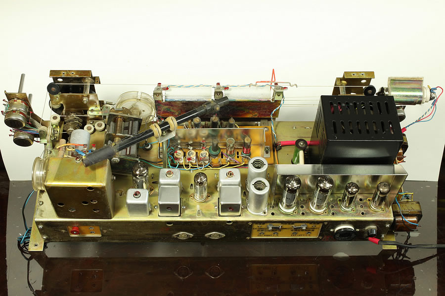 春雷101型10管调频/调幅交流电子管收音机回顾